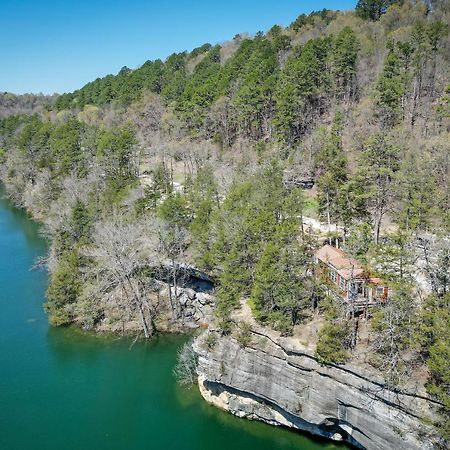 Cliffside Eureka Springs Cabin With Beaver Lake View Eksteriør billede