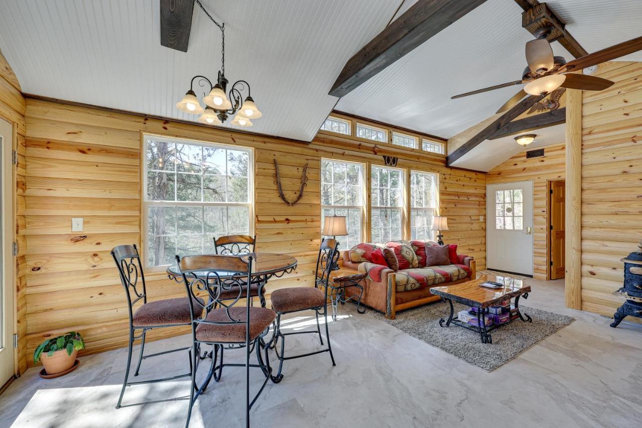Cliffside Eureka Springs Cabin With Beaver Lake View Eksteriør billede