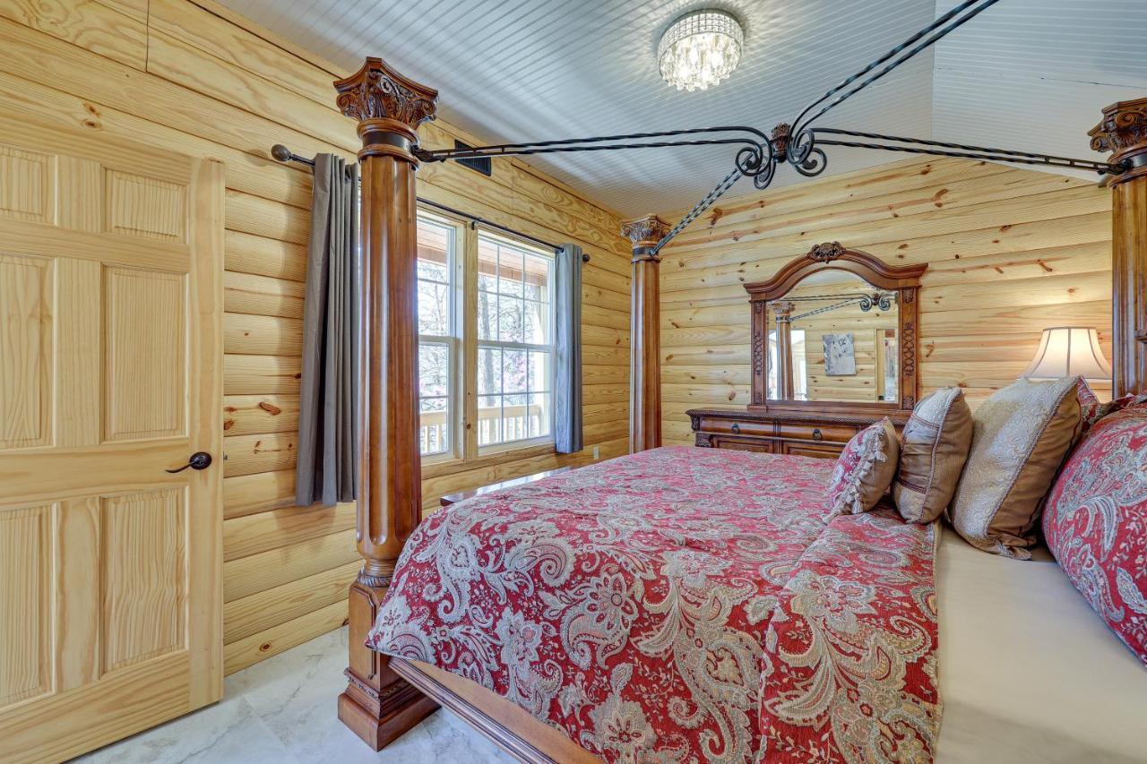 Cliffside Eureka Springs Cabin With Beaver Lake View Eksteriør billede