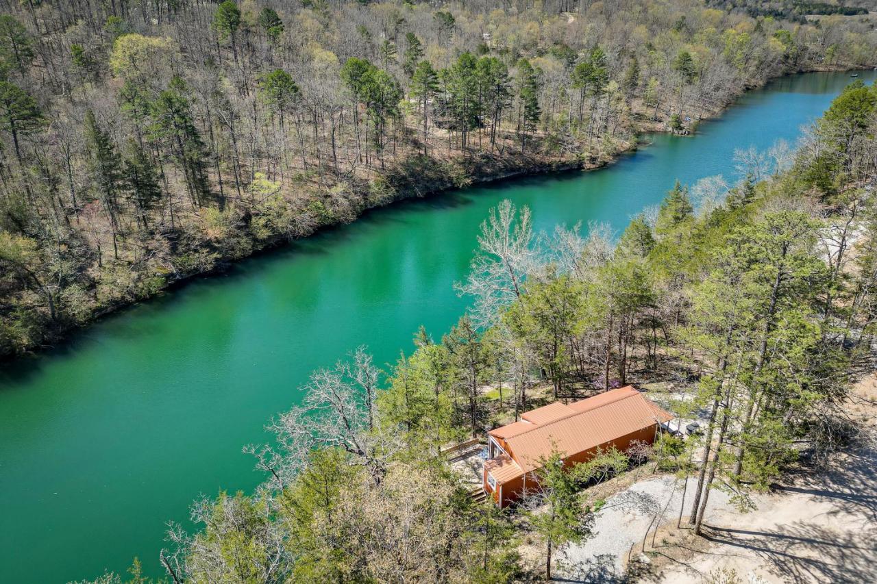 Cliffside Eureka Springs Cabin With Beaver Lake View Eksteriør billede