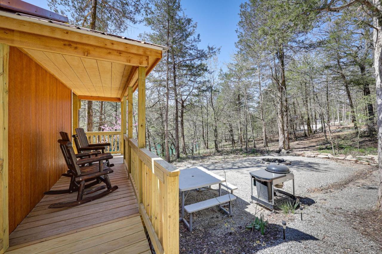 Cliffside Eureka Springs Cabin With Beaver Lake View Eksteriør billede